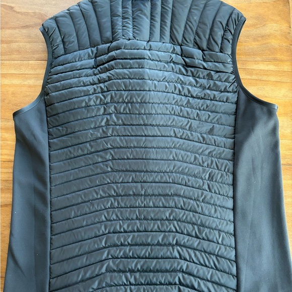 Eddie Bauer Charcoal Quilted Down Vest - Picture 2 of 8